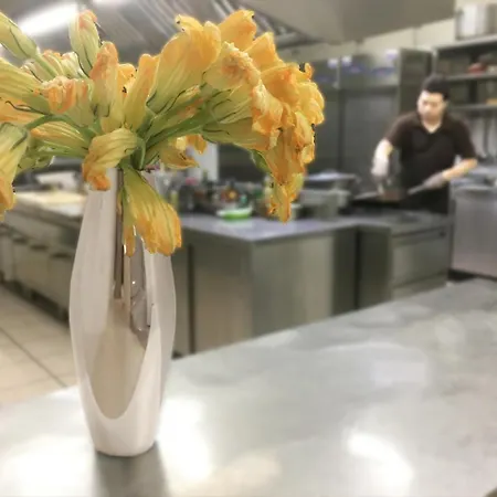 La Bussola 4* 밀라초